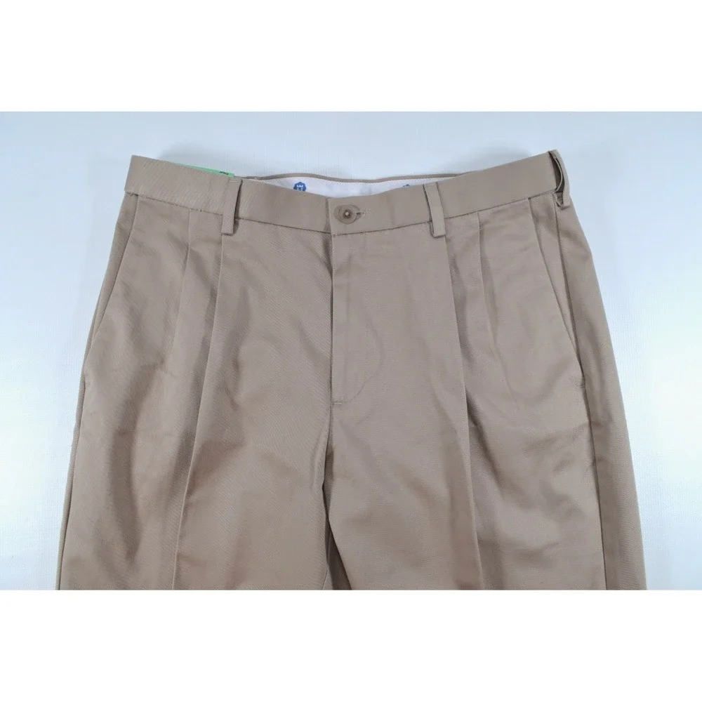 Haggar Designer Work to Weekend Khaki Pants Men's Size 34x30 Comfort‎ Waist